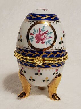Porcelain Egg-Shaped Trinket Box Floral Design Gold Trim & Gold feet In Box